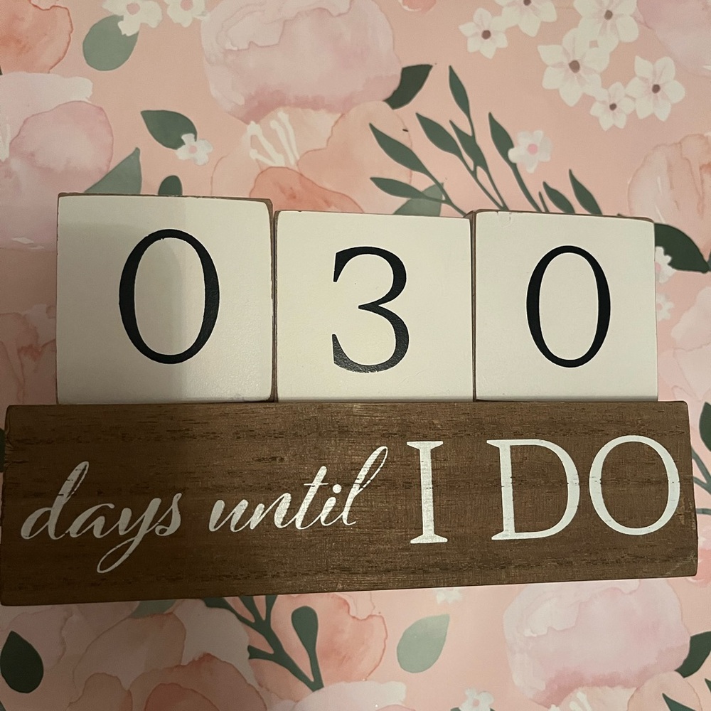 BRIDE Block wooden countdown